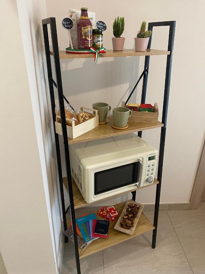 Al Civico 18 Apartment Palermo Bagian luar foto
