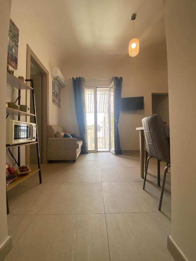 Al Civico 18 Apartment Palermo Bagian luar foto