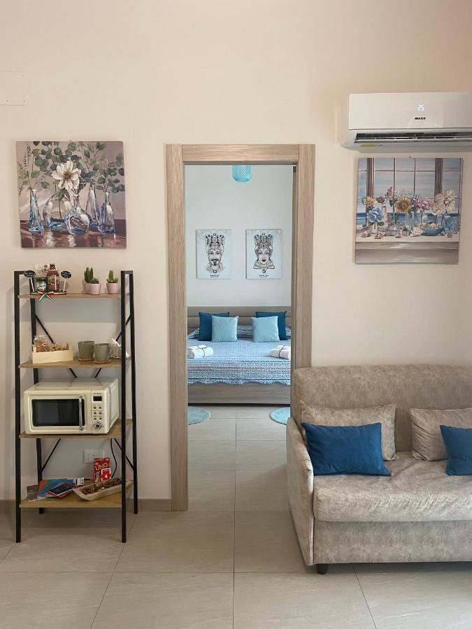 Al Civico 18 Apartment Palermo Bagian luar foto